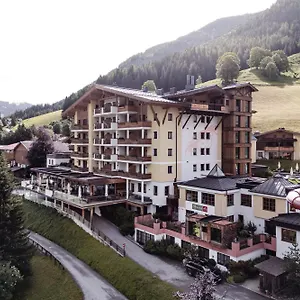 Familienresort Ellmauhof Hotel Saalbach-Hinterglemm