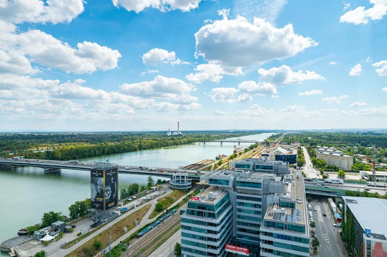 Vienna Residence, Marina Tower - Danube