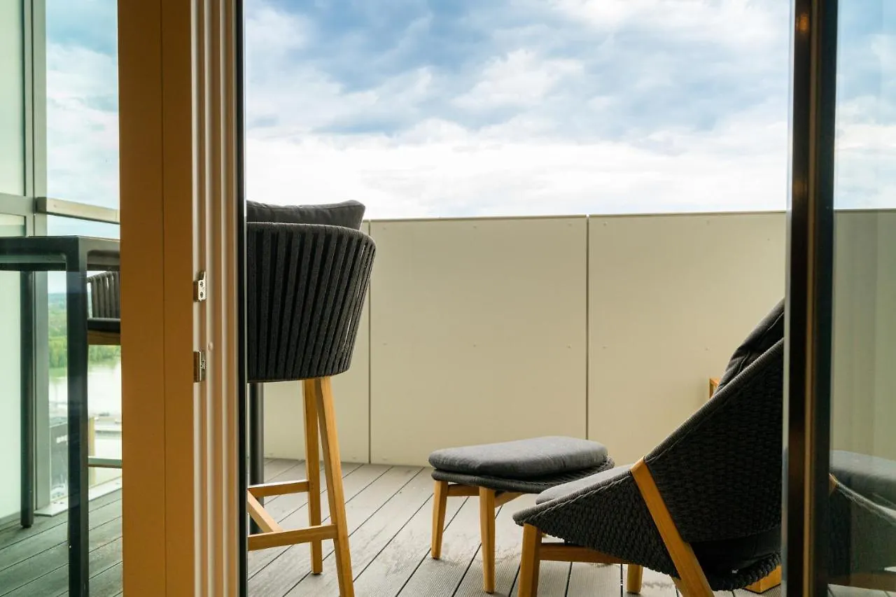 Vienna Residence, Marina Tower - Danube 0*,  Austria